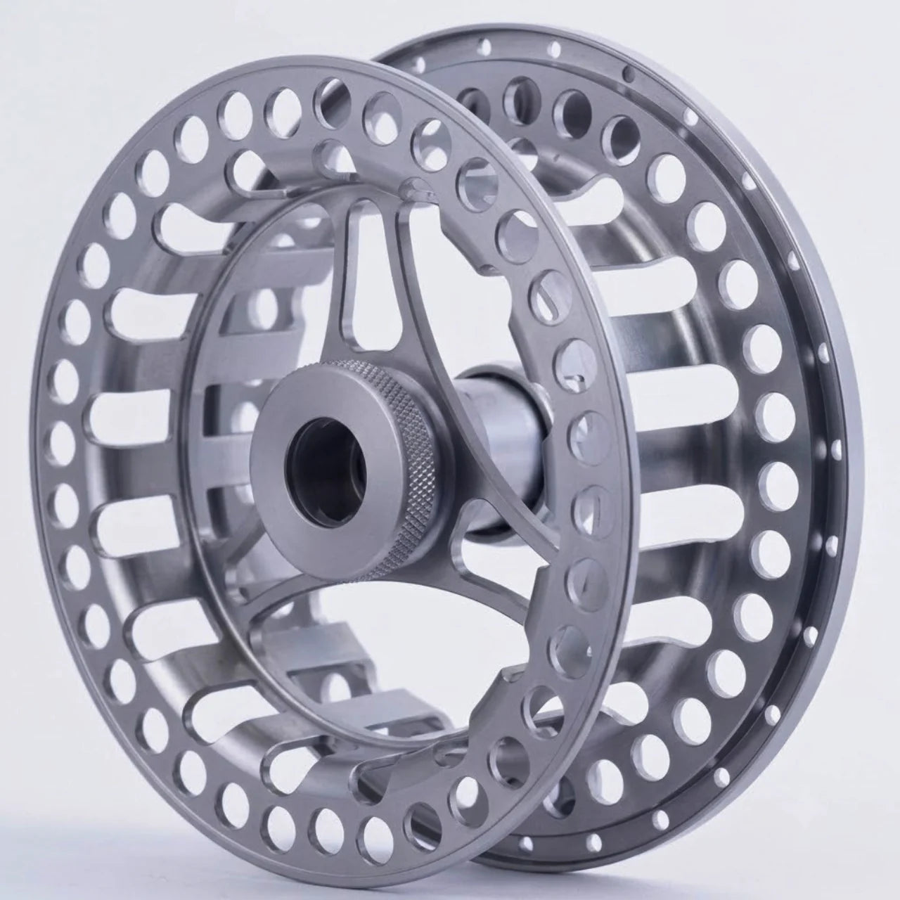 Bobine du moulinet Axon VAULT™ — large arbor aluminium, récupération rapide et mémoire de ligne réduite